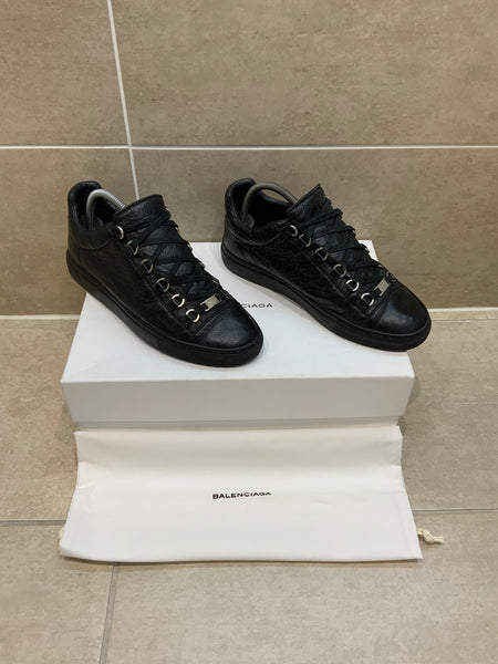 Balenciaga Arena Low - EU 40 | UK 6