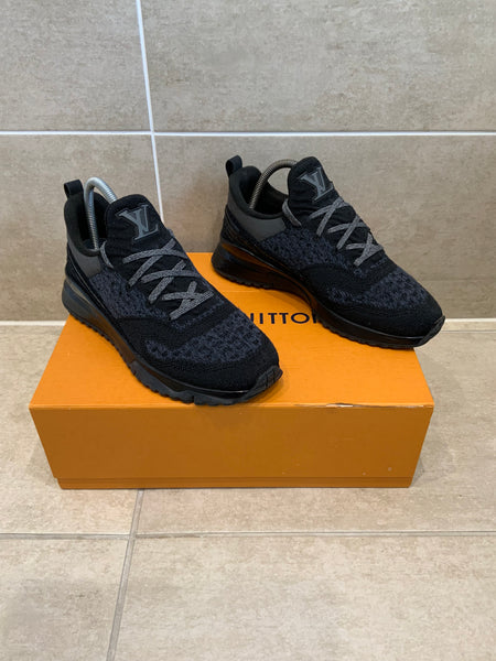 Louis Vuitton V N R Trainer - UK 6