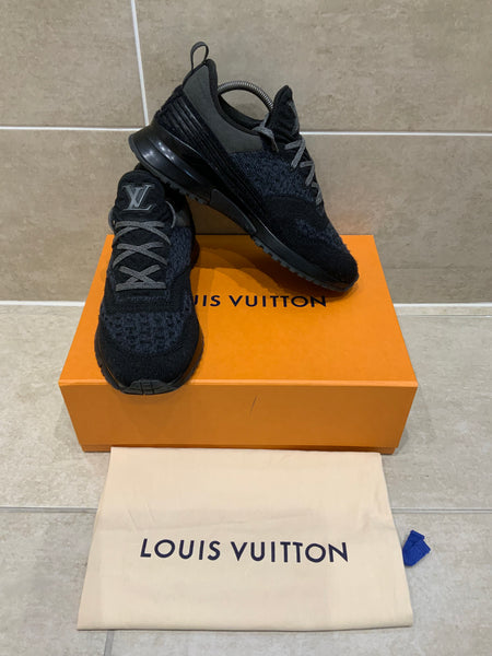 Louis Vuitton V N R Trainer - UK 7