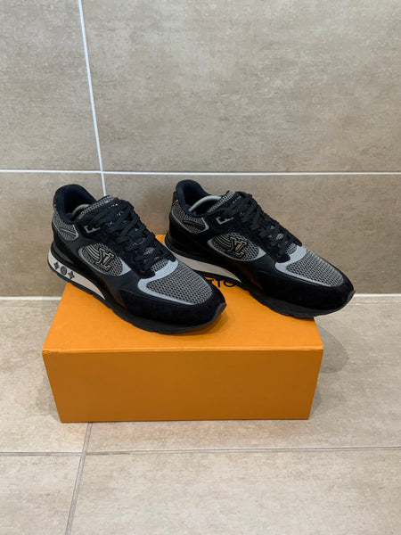 Louis Vuitton Run Away Trainer - UK 10