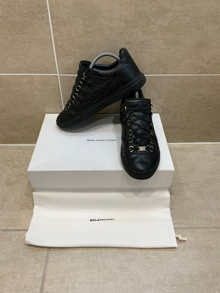 Balenciaga Arena Low - EU 40 | UK 6