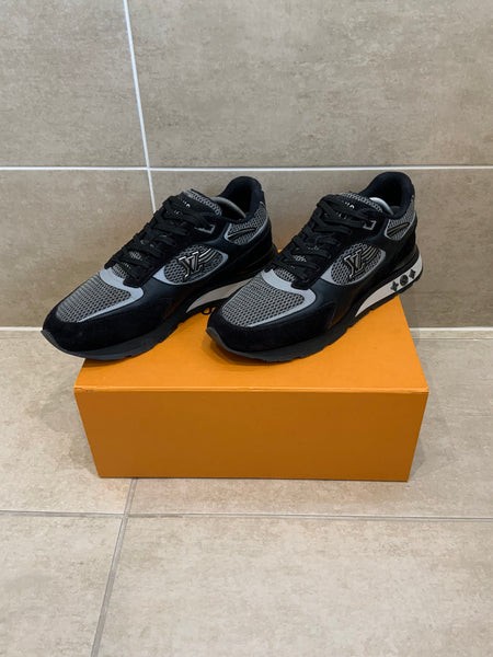 Louis Vuitton Run Away Trainer - UK 10