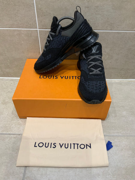 Louis Vuitton V N R Trainer - UK 7