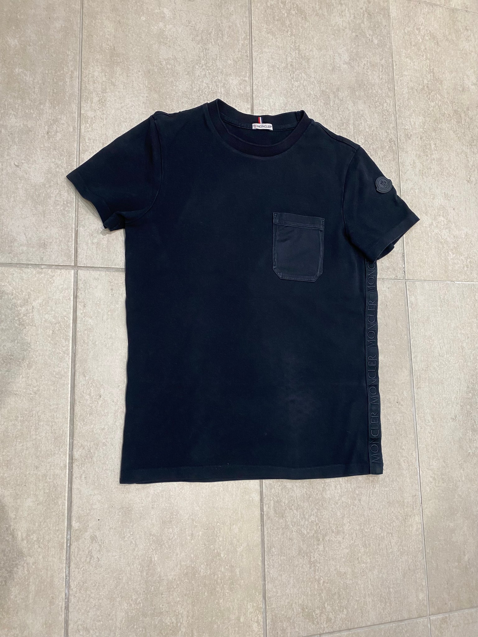 Moncler Maglia Front Pocket T Shirt - S