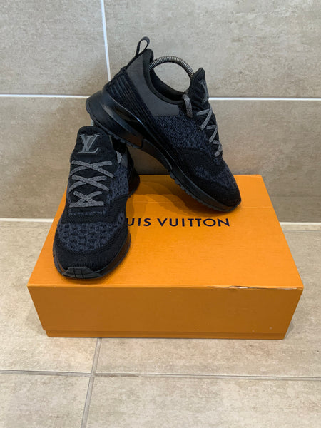 Louis Vuitton V N R Trainer - UK 6