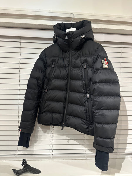 Moncler Grenoble Camurac - Size 2